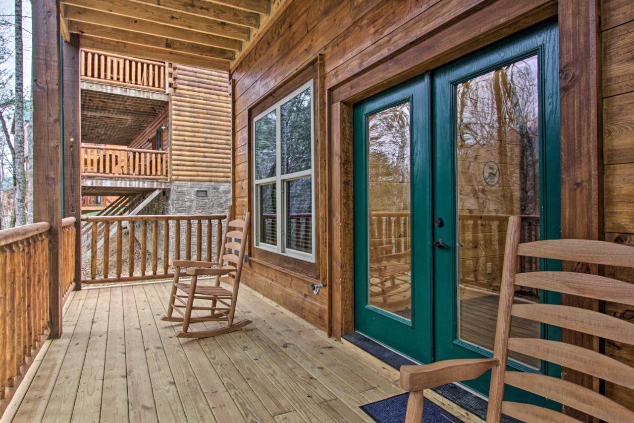 Luxe Cabin With Home Theater Less Than 2 Miles To Gatlinburg Exterior foto